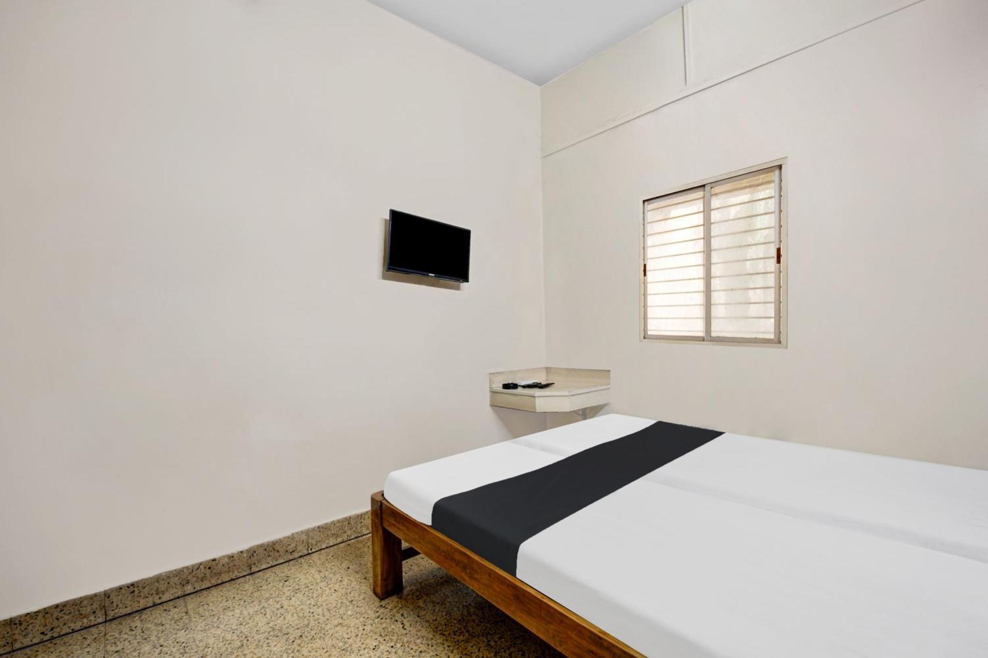 Hotel Spot On Shree Ram Residency à Hubli Extérieur photo